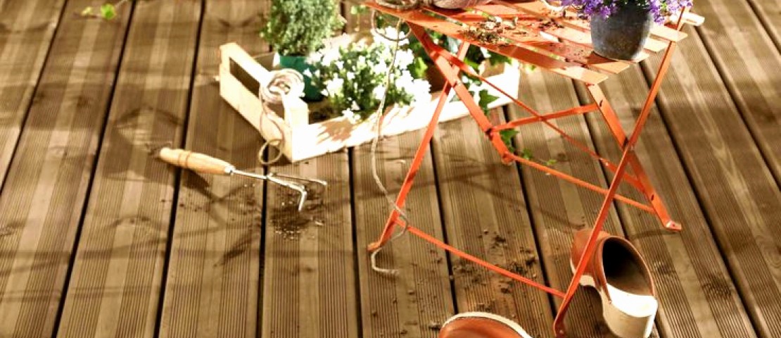 Lame de Terrasse PIN de CAROLINE autoclave marron